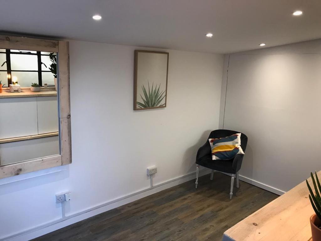 El Nido - Cosy Cabin In Southbourne, 5 Mins From Beach Apartment Bournemouth
