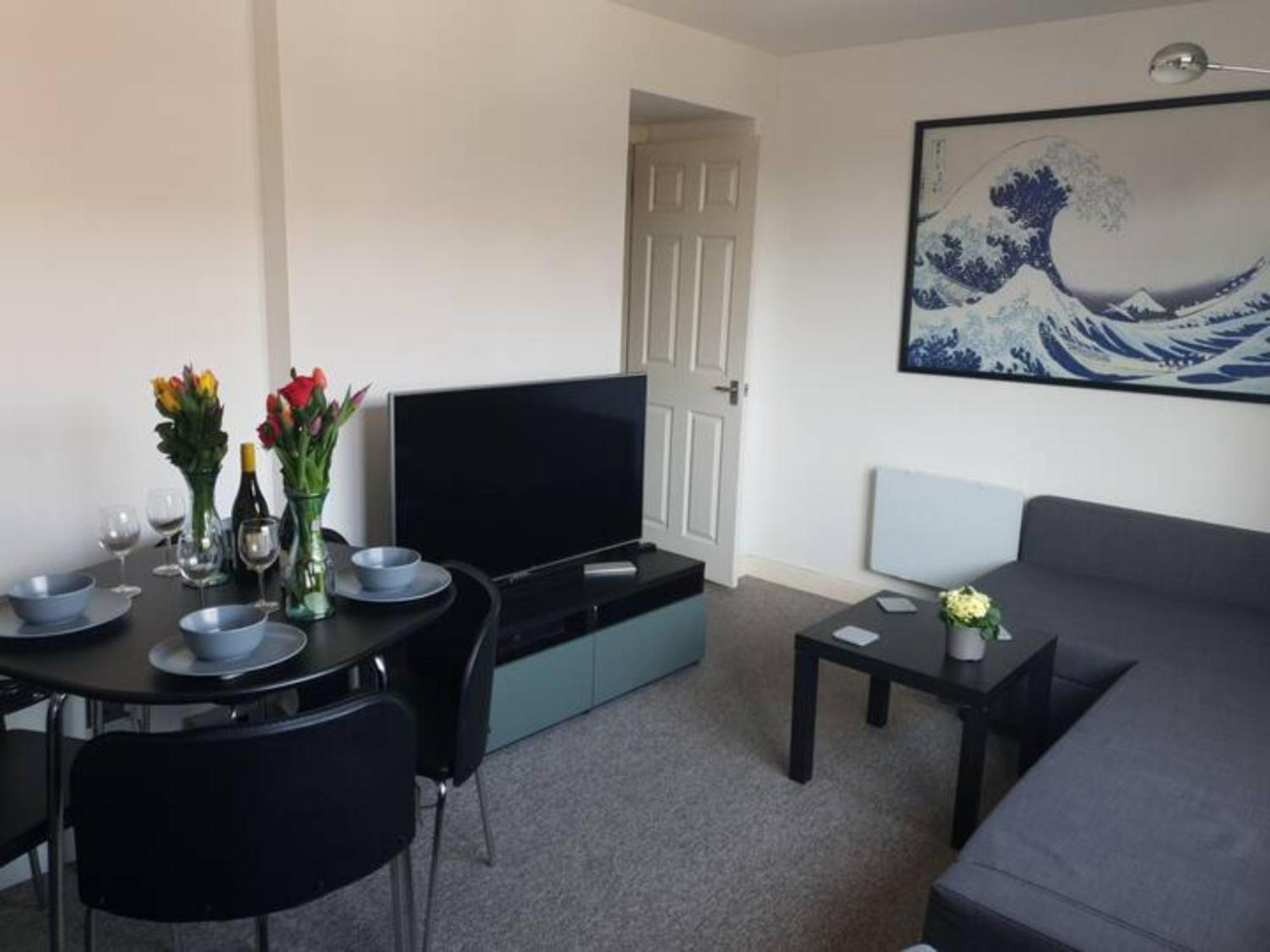 Newly Renovated Ideally Situated 2 Bedroom Flat Bournemouth