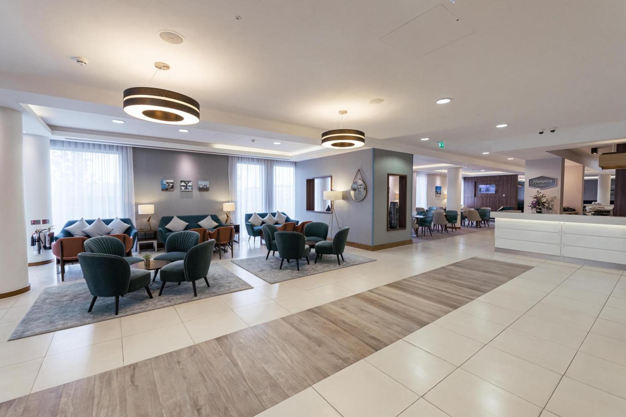 Hotel Hampton By Hilton 3*