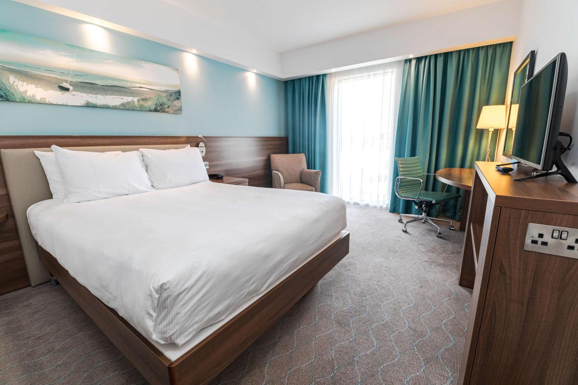 Hampton By Hilton