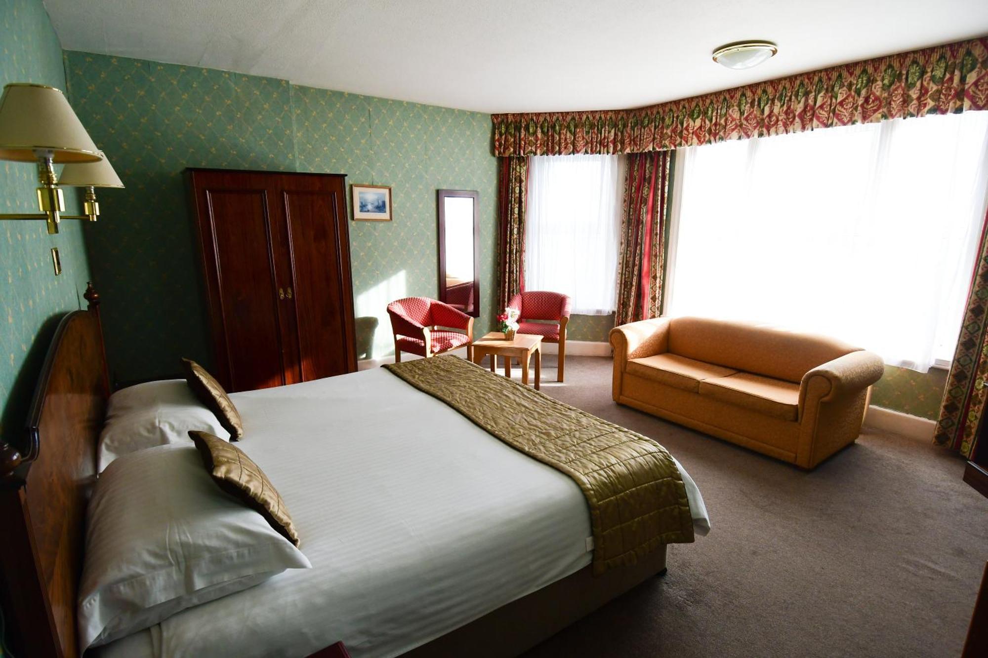 The Trouville 3*