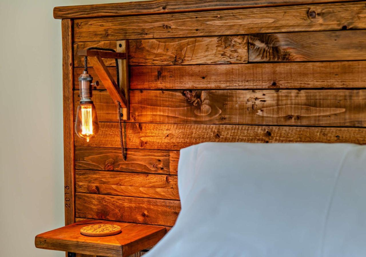 Holiday home Throop House -