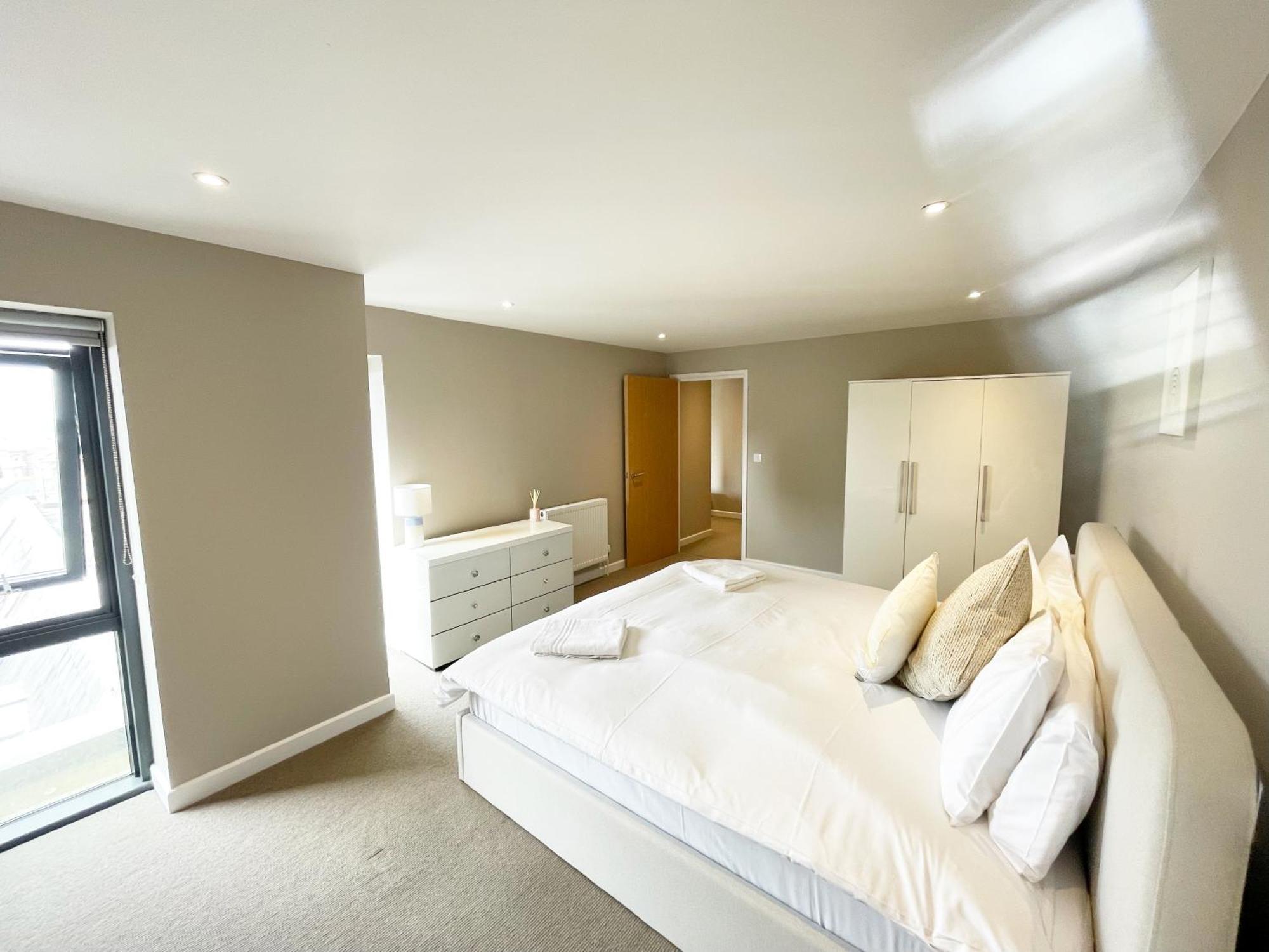 Westcliff Penthouse With Sea Views And Balcony Apartment Bournemouth