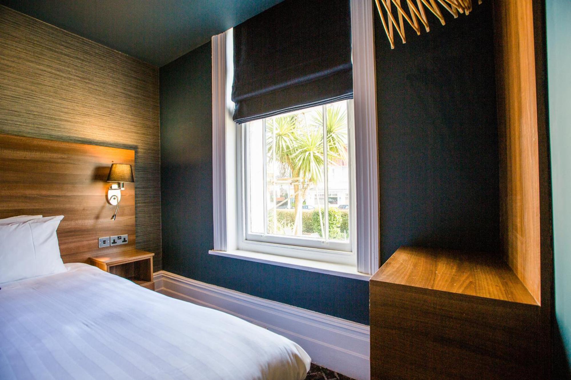 Hotel No5 Durley Road - Contemporary Serviced And Bournemouth