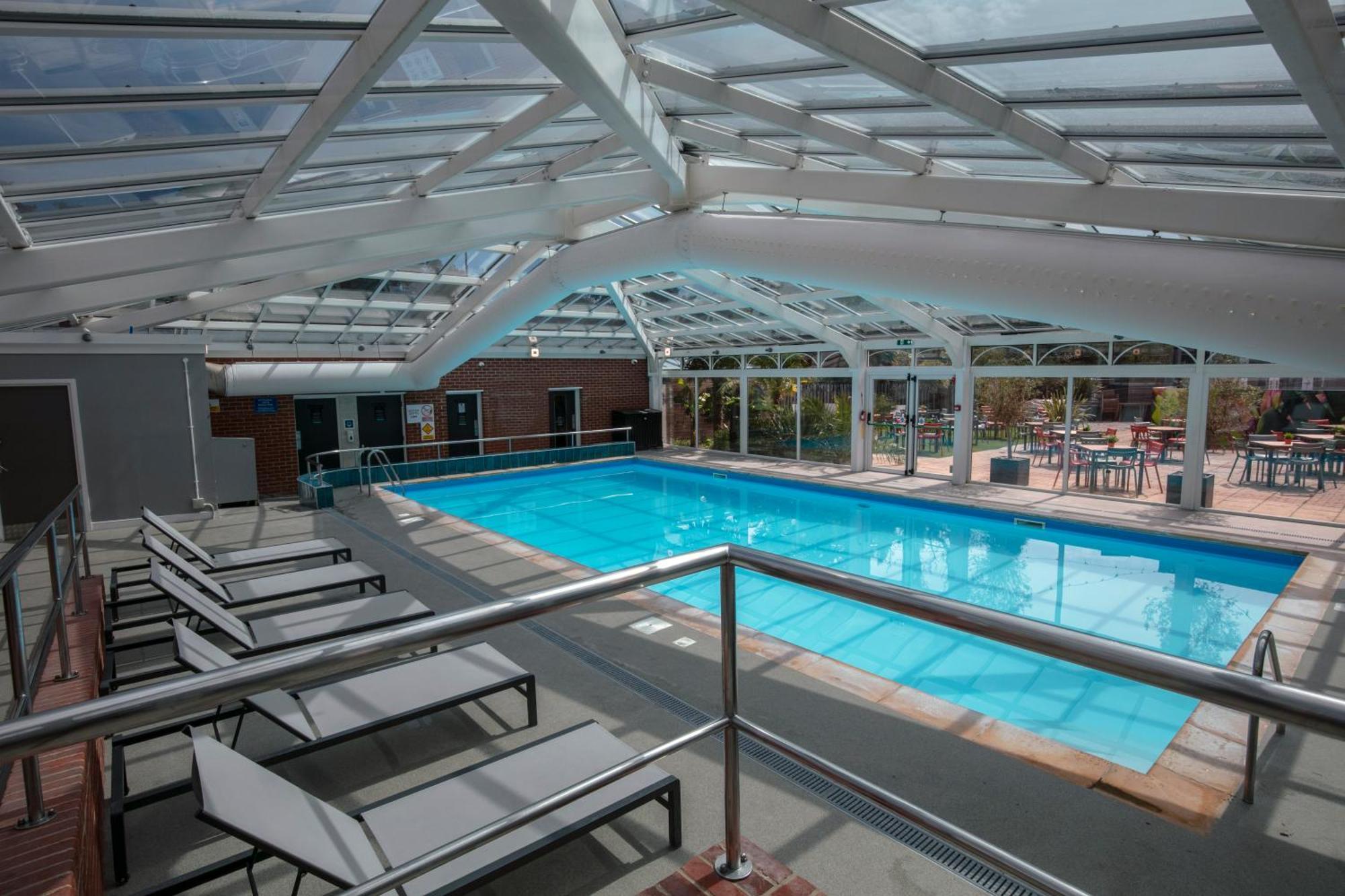 Hotel West Cliff & 3*