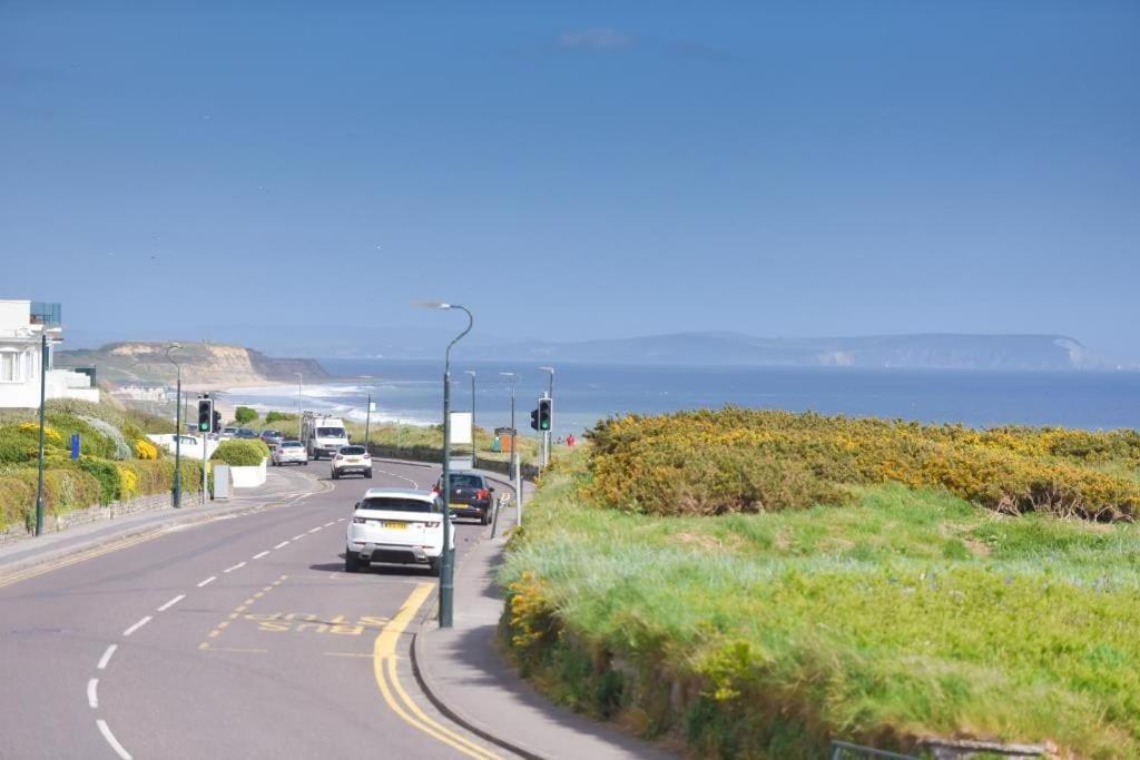 Apartment Bournecoast Clifftop - Sea Views-fm6184 *