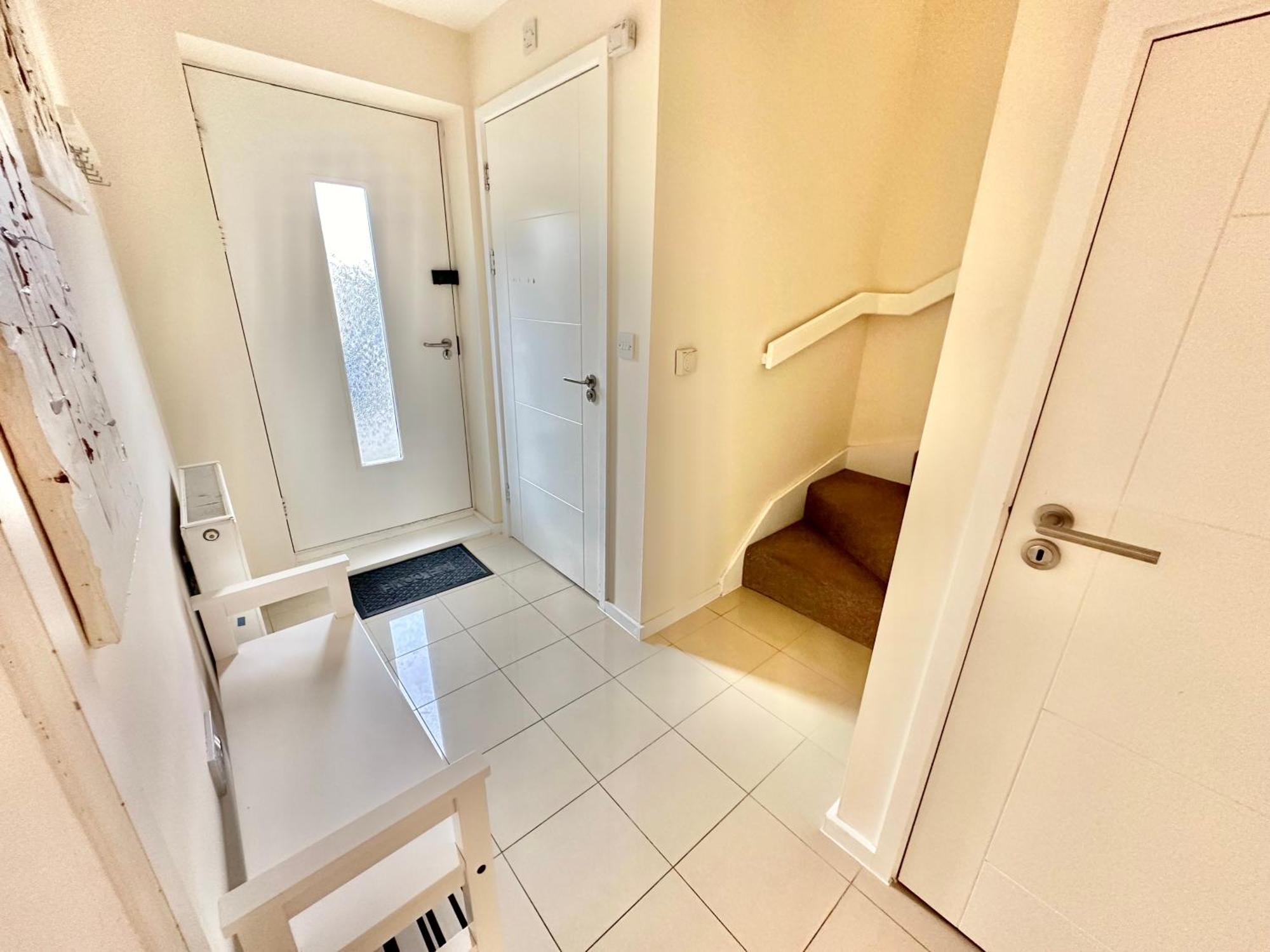 Holiday home Three Bedroom Detached With Parking, Dog Friendly, Quiet Location, Short Drive To Beach! *