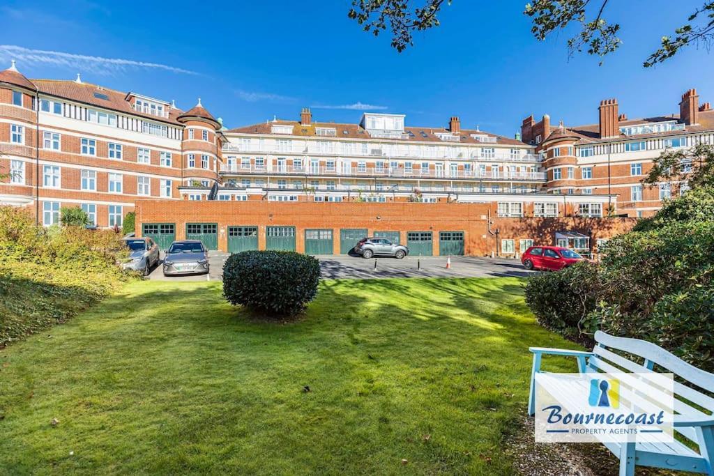 Apartment Bournecoast-roof Terrace-gym-sea Glimpses- Fm977 *
