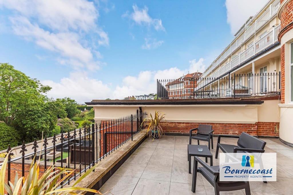 Bournecoast-roof Terrace-gym-sea Glimpses- Fm977 Apartment