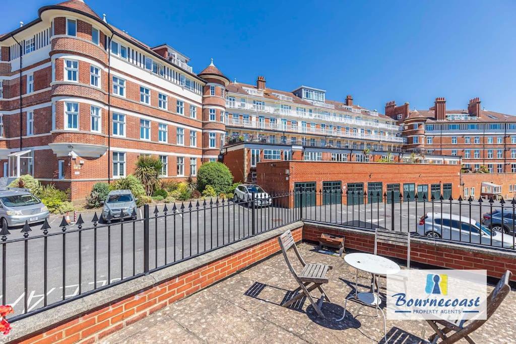 Bournecoast-roof Terrace-gym-sea Glimpses- Fm977 Bournemouth