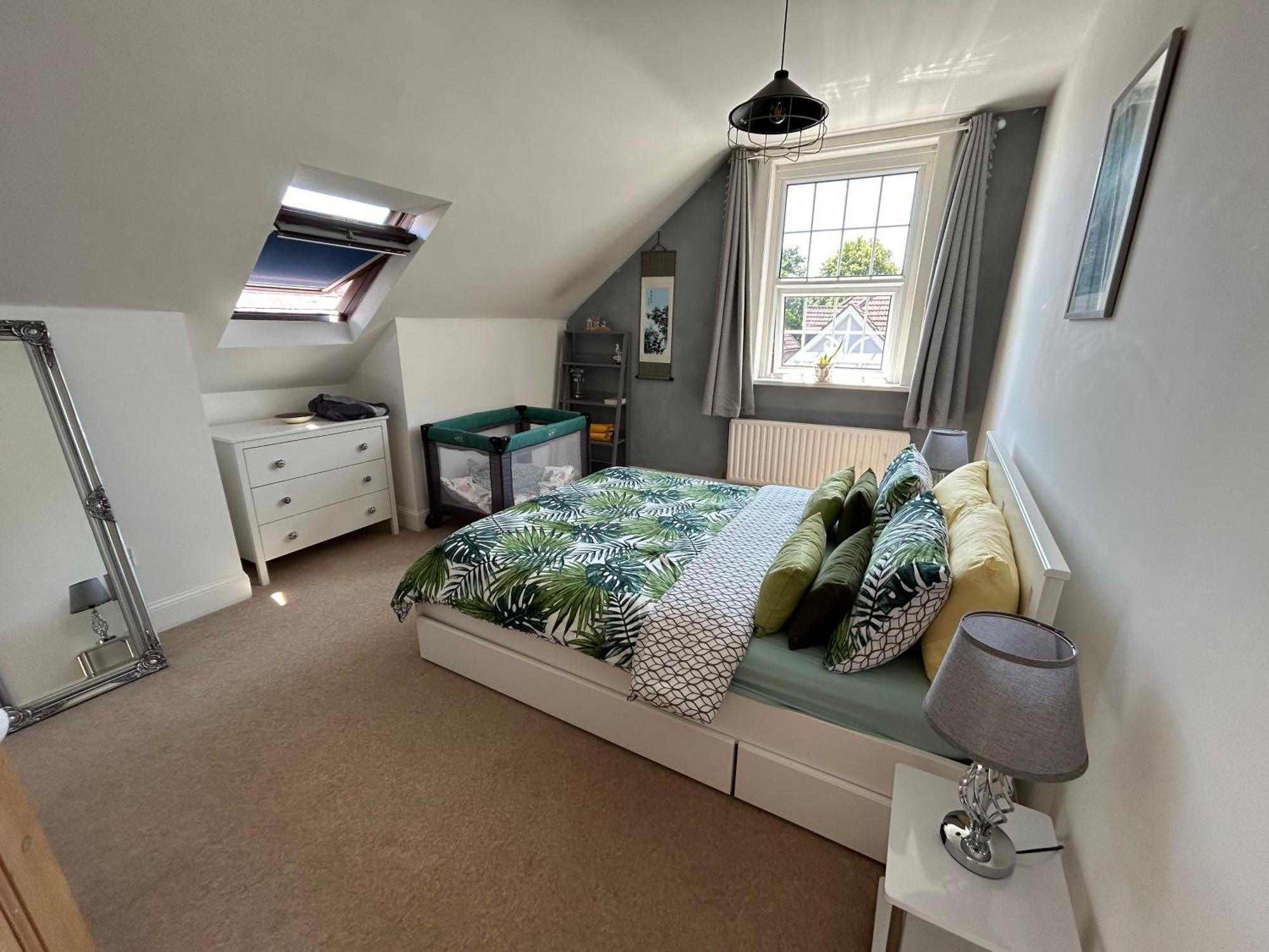 Apartment Seaside Rentals Bournemouth - 2Br, Upto 6Ppl, Beach 3 Min Walk, Dogs Ok, Wifi, Park 2 Cars Bournemouth