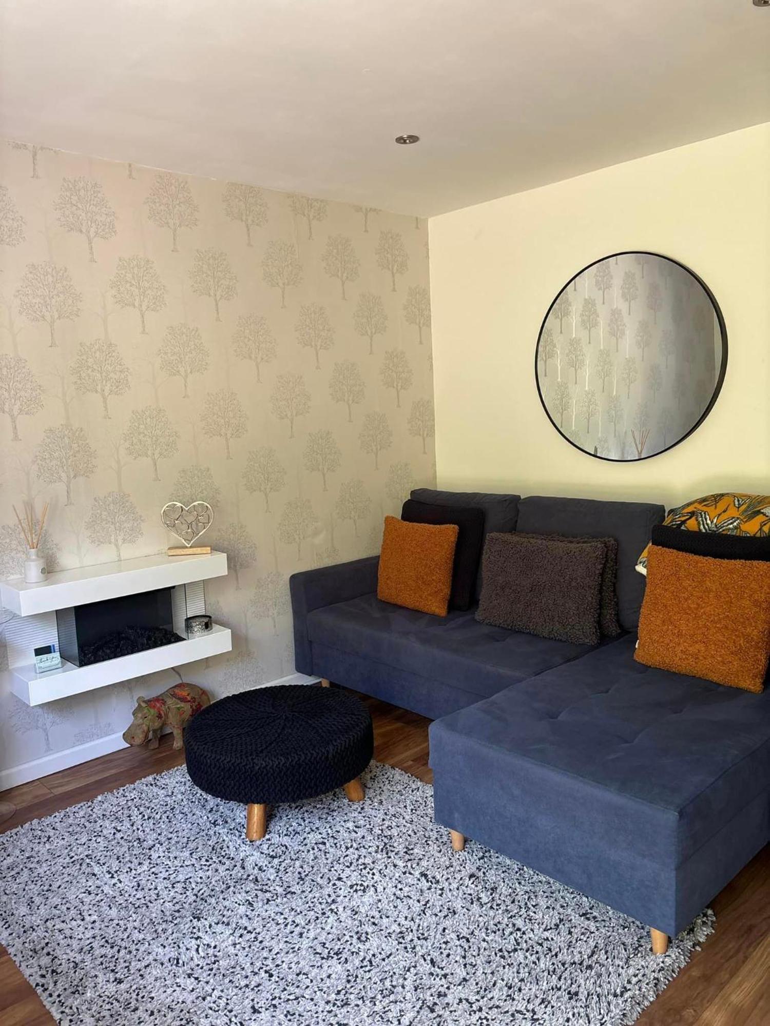 Secret Gem 1 Bed Garden Flat Private Luxury Hot Tub Bournemouth