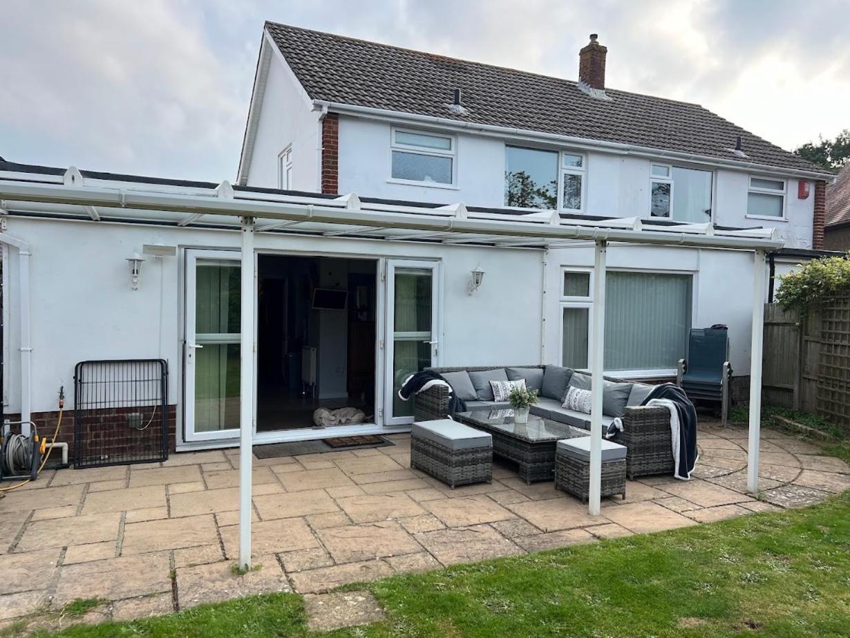 Prime Location - House With Secure Garden Holiday home