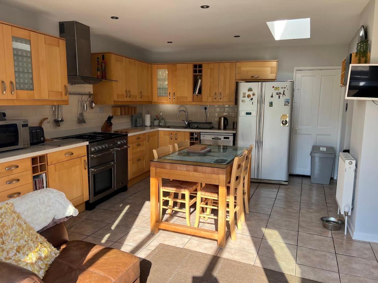 Prime Location - House With Secure Garden Holiday home