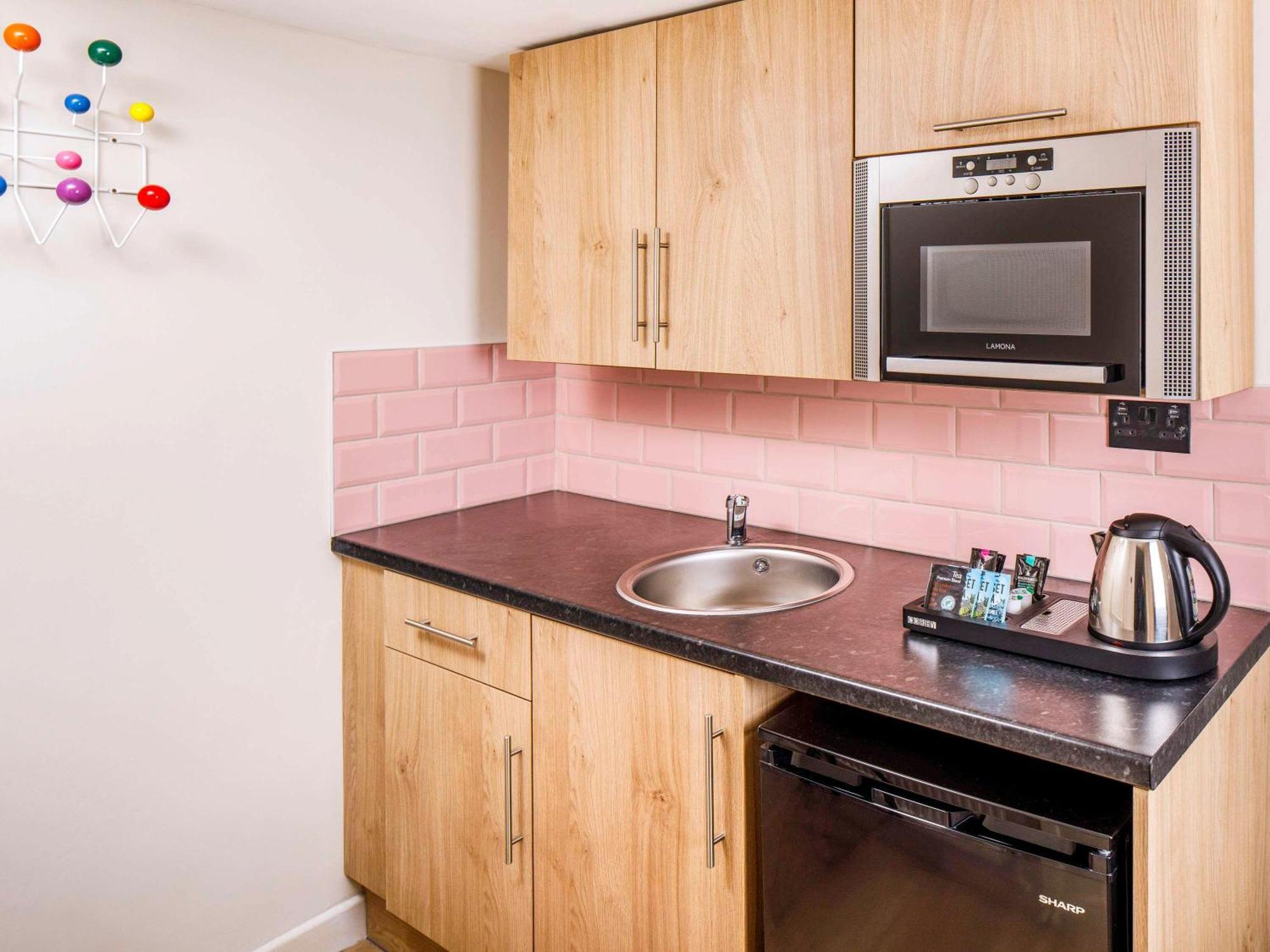 Ibis Styles 4*