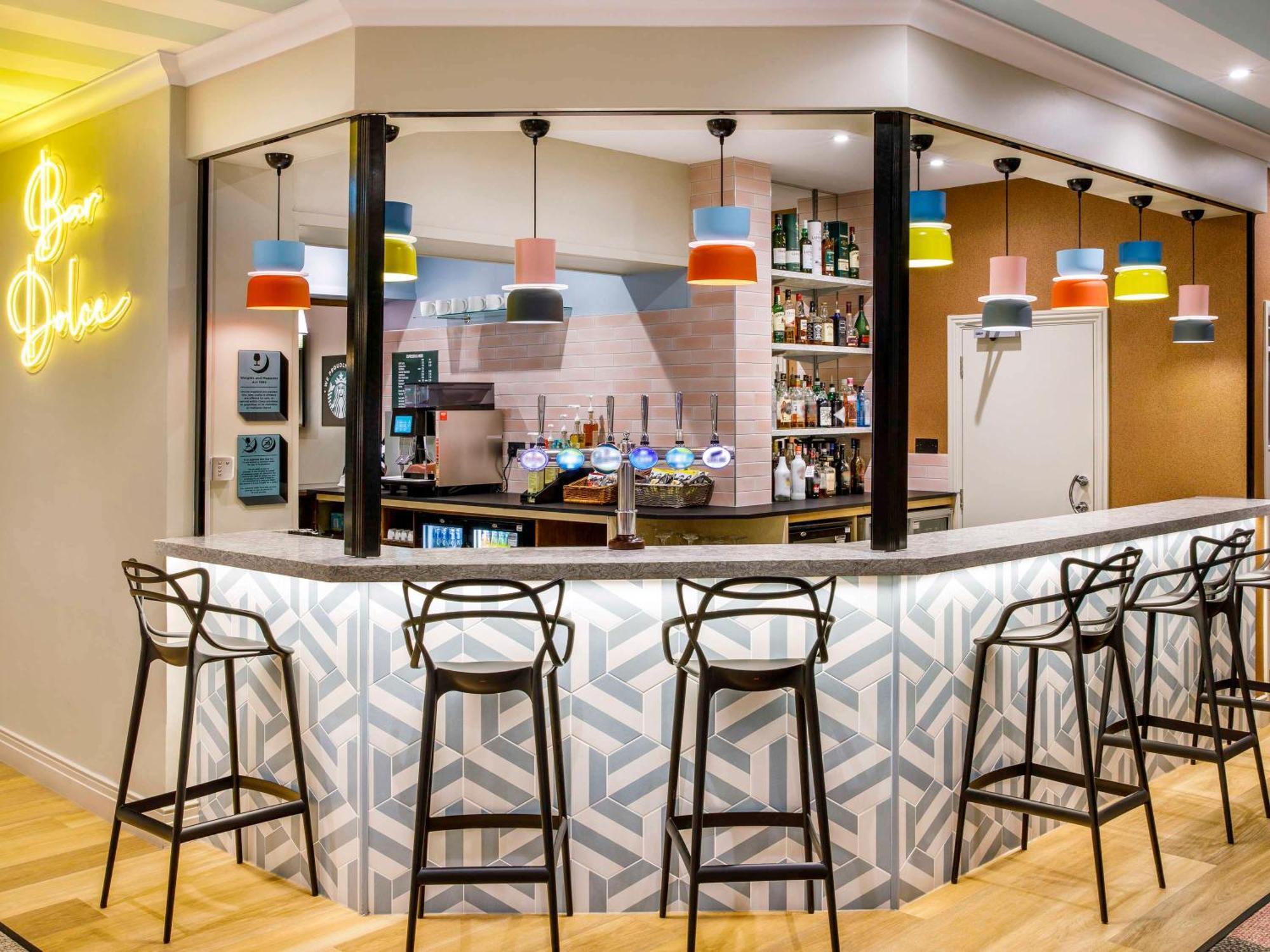 Ibis Styles 4*