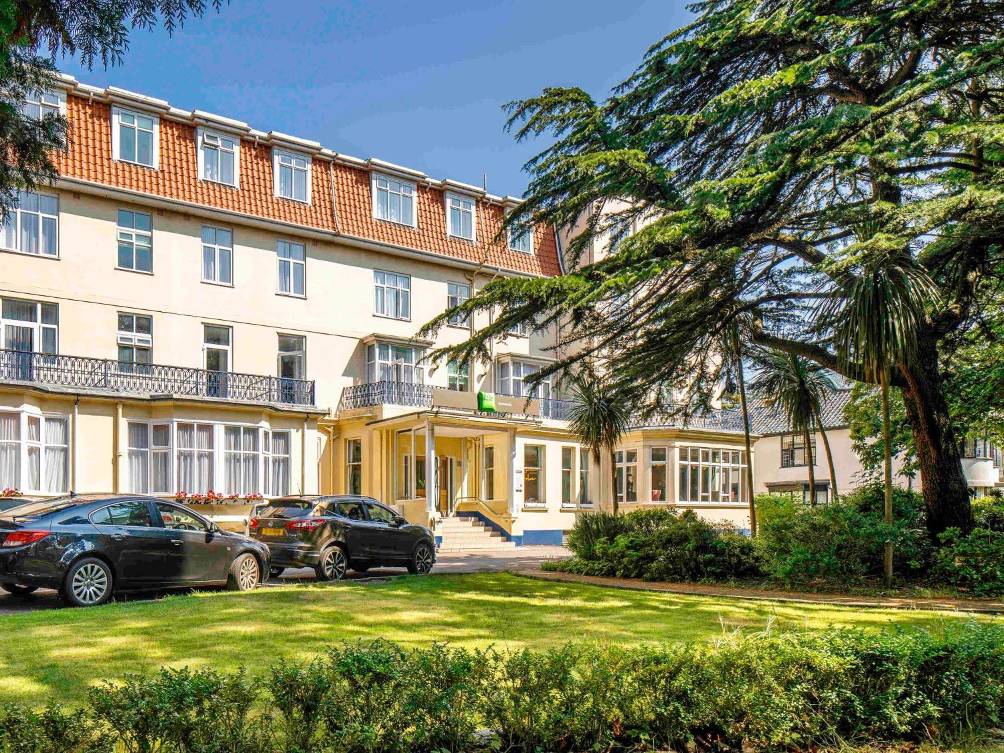 Ibis Styles Hotel 4*