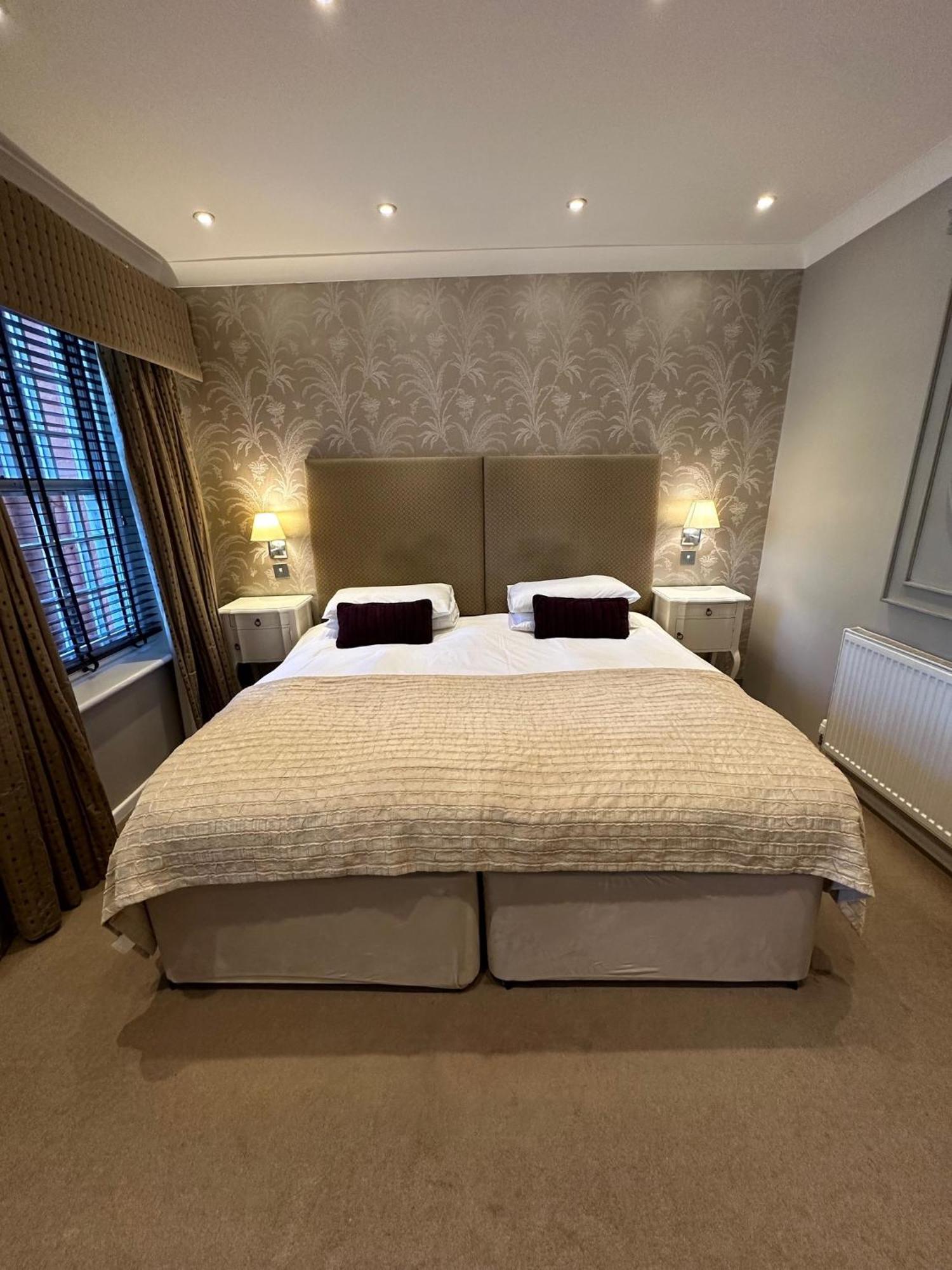 Langtry Manor 3*