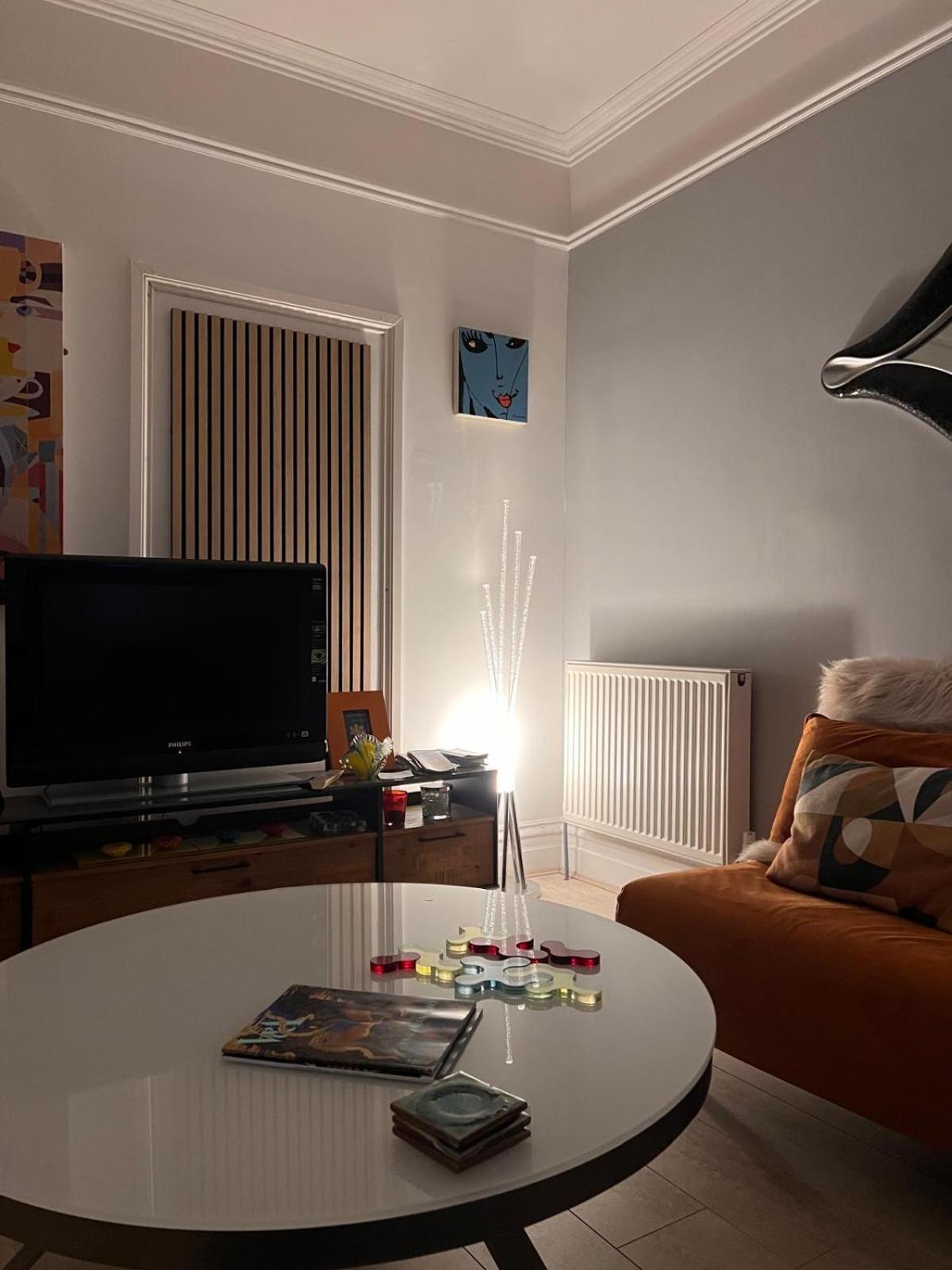 Apartment Bournemouth. Private Self Contained Space.