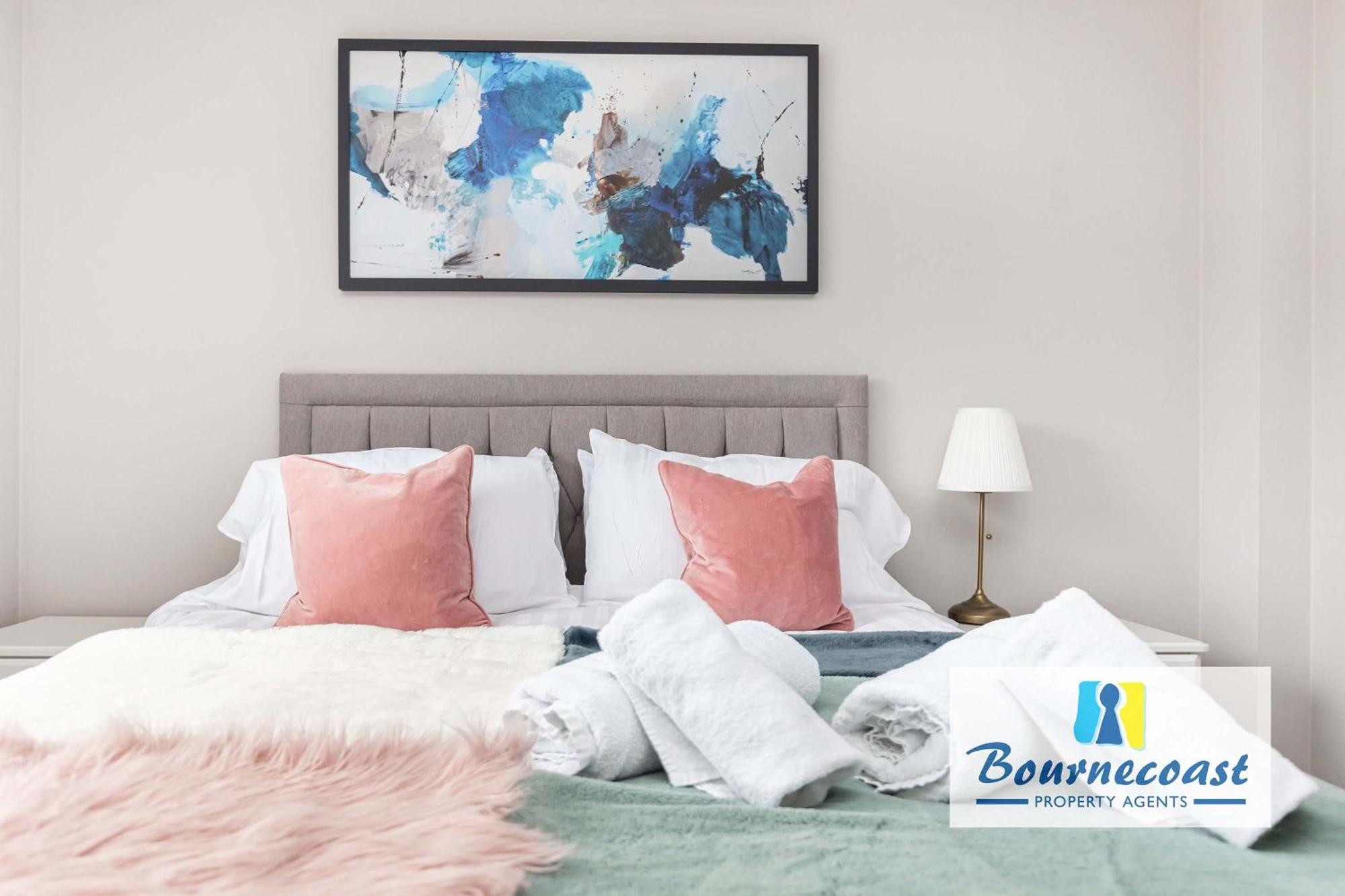 Apartment Bournecoast: Modern Flat-balcony-parking-fm6326 *