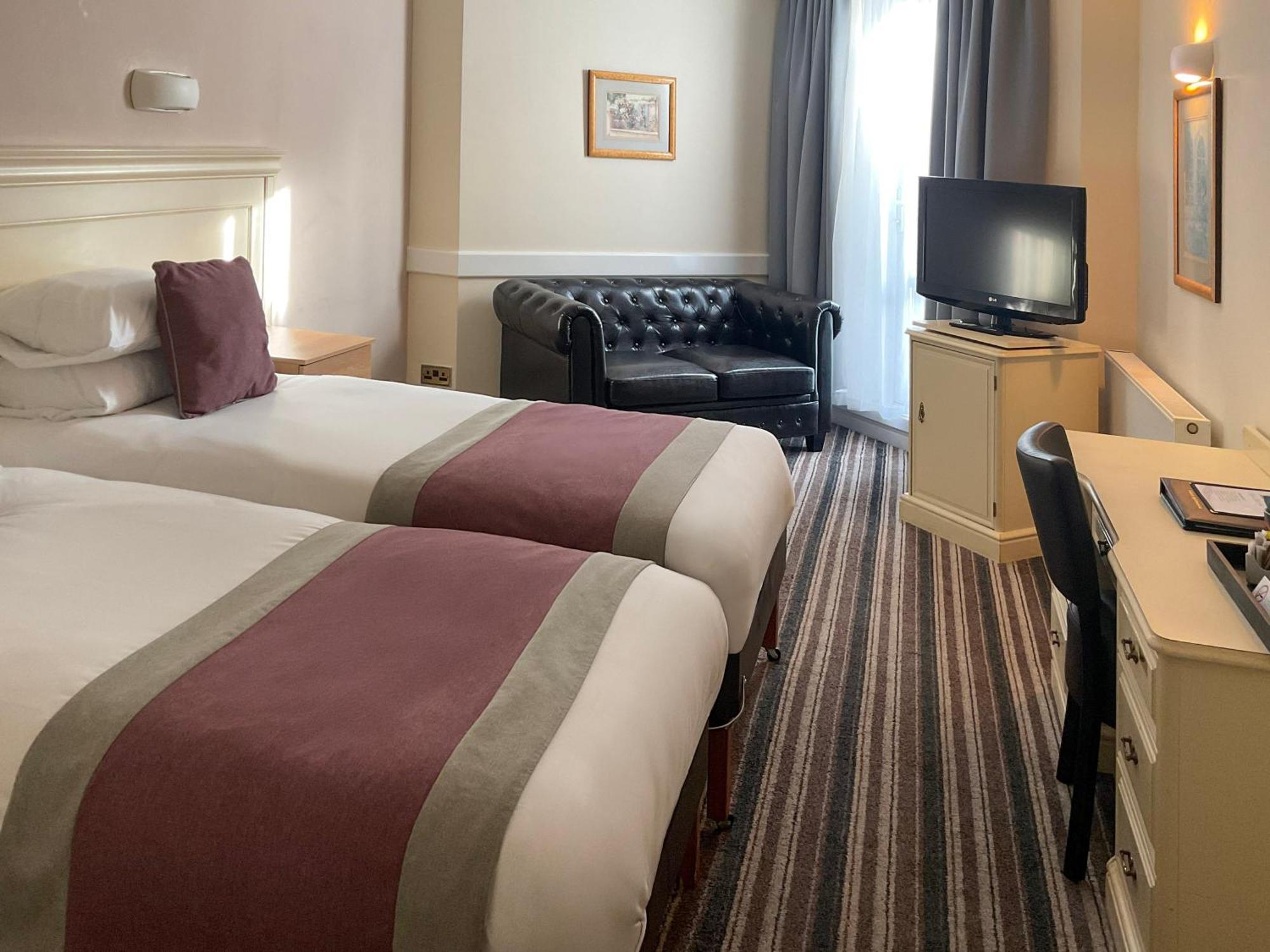 Hotel Royal Bath & 4*