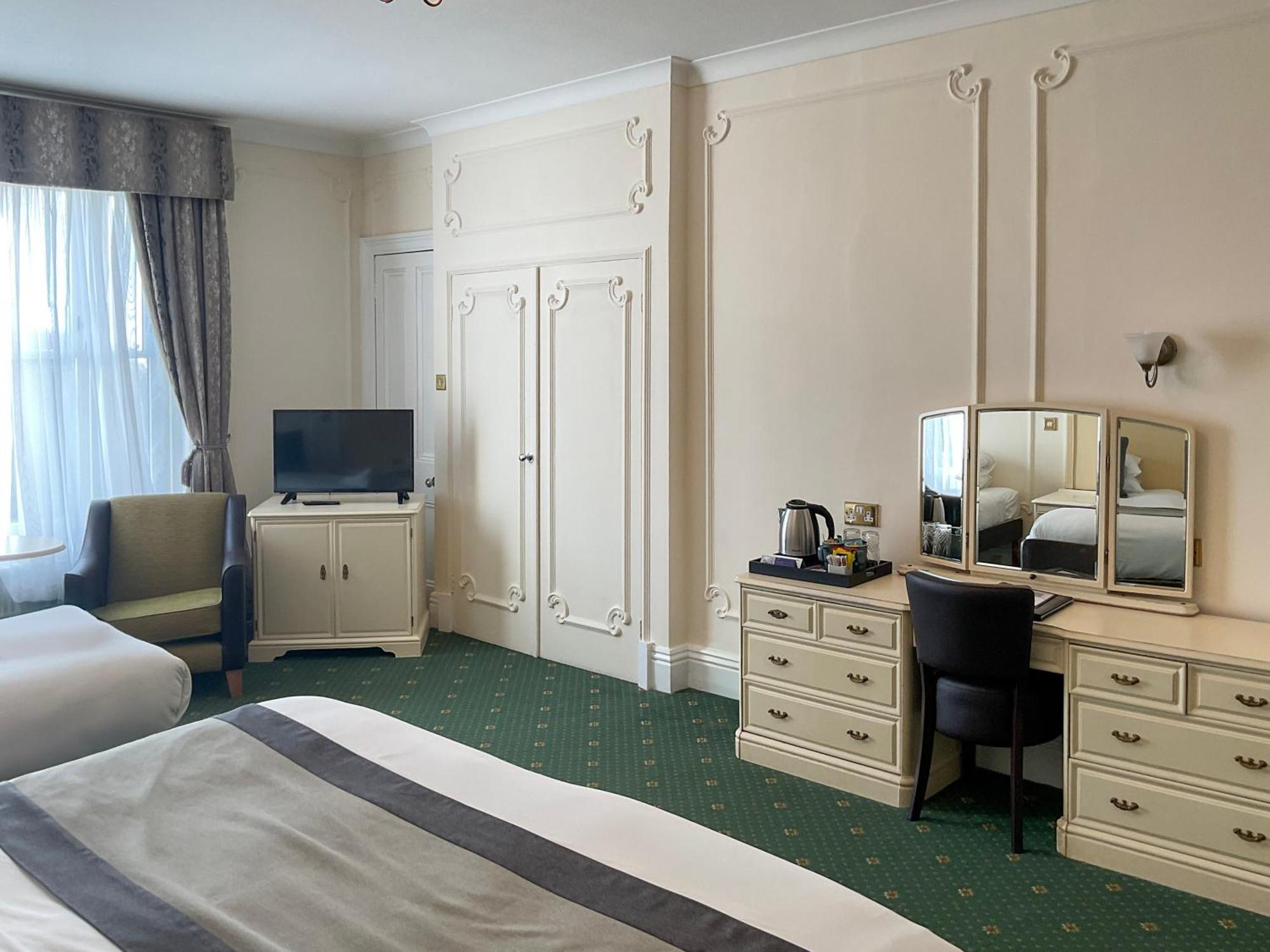 Royal Bath & Hotel 4*
