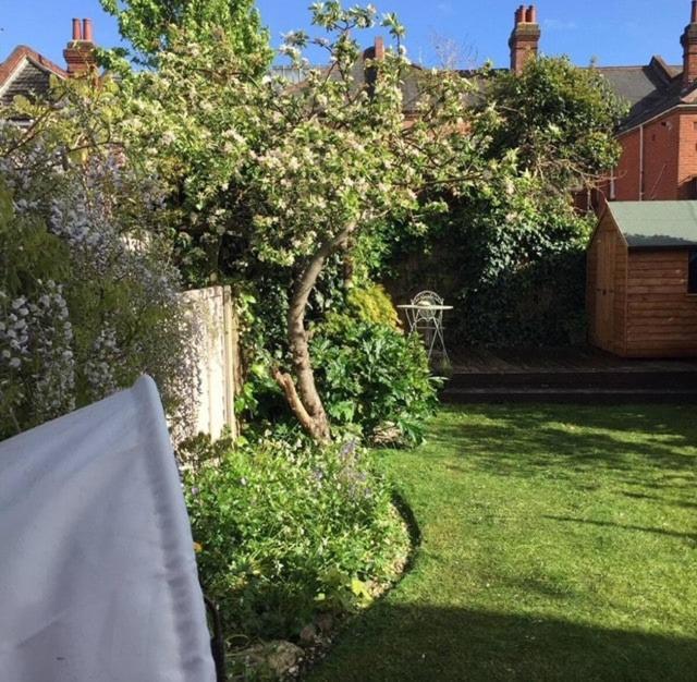Holiday home 'above & Beyond' Victorian Semi Parking Garden Bournemouth