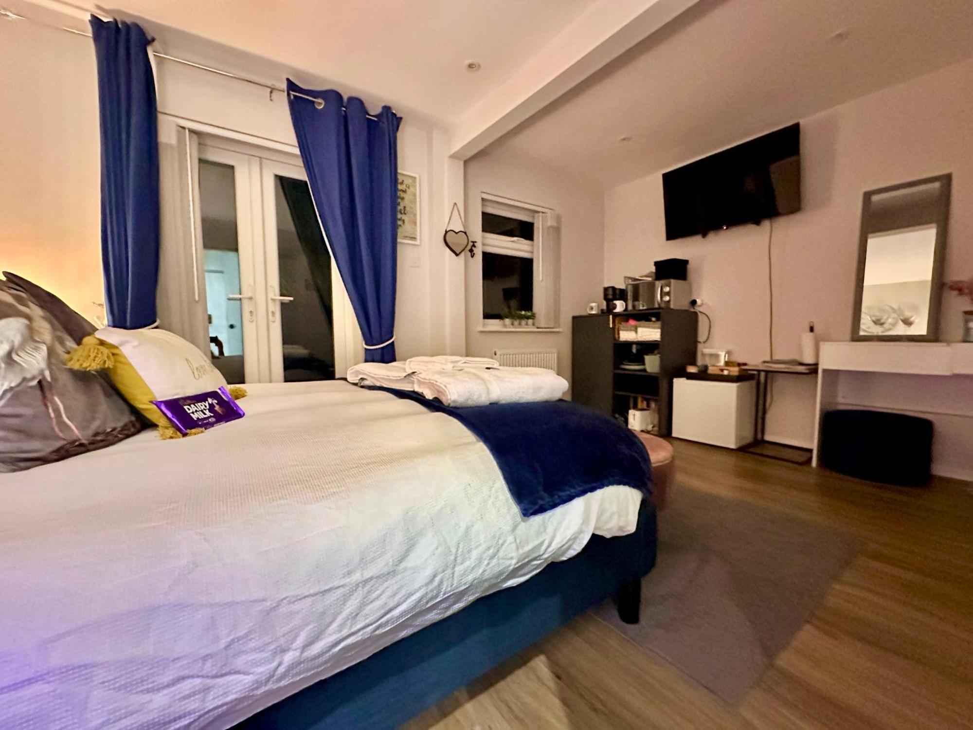 Tucktonia Retreat Homestay Bournemouth