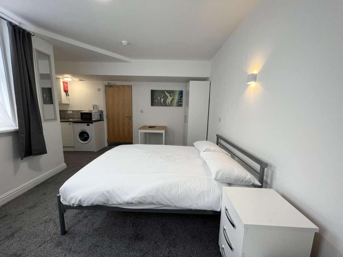 Crystal Hotel 3*