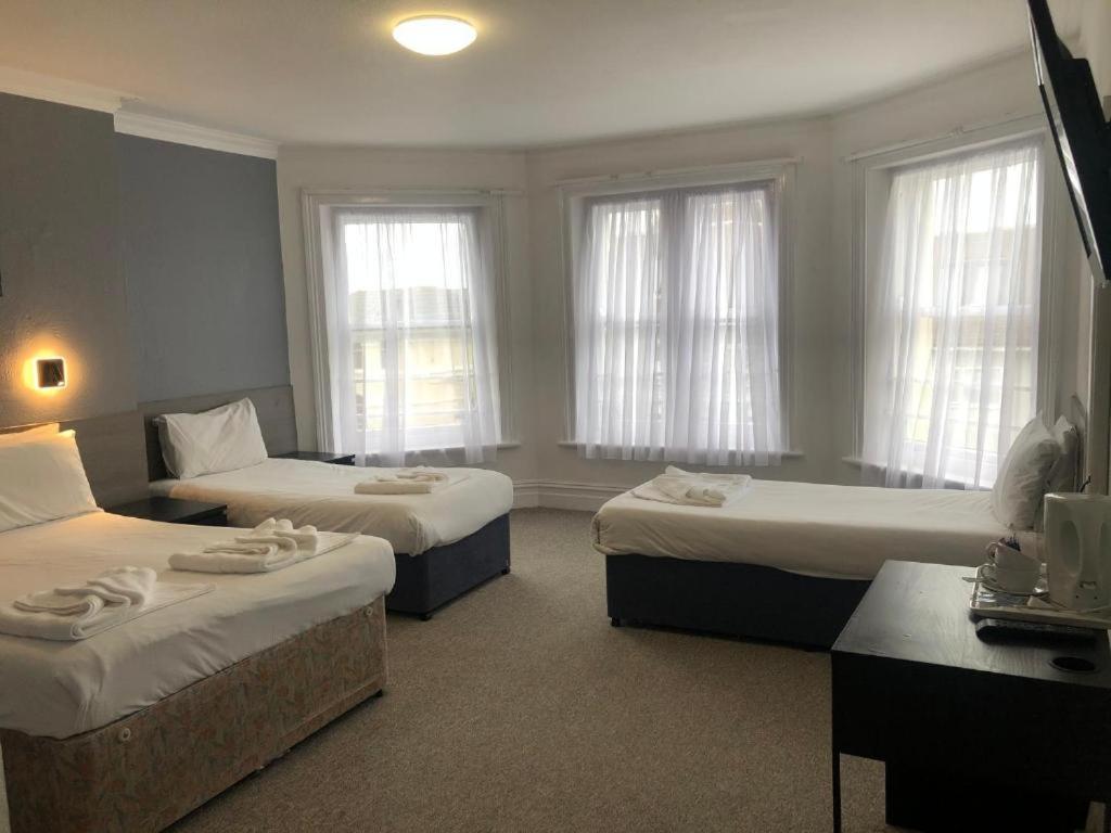 Hotel Crystal 3*
