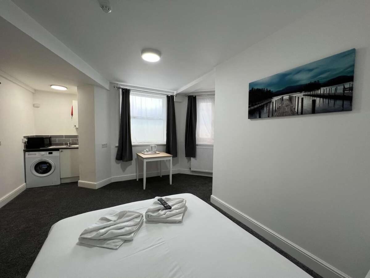 Hotel Crystal
