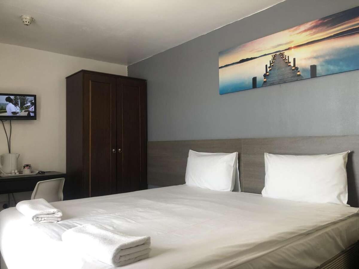Crystal Hotel