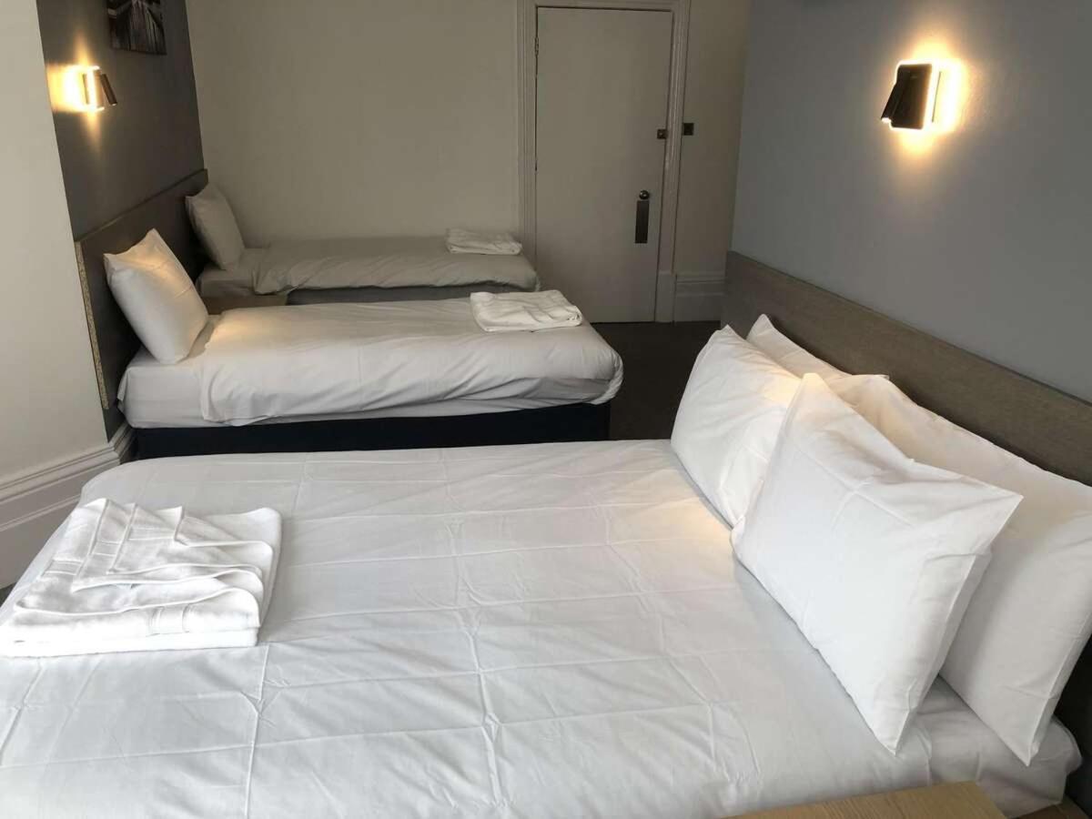 Crystal Hotel 3*