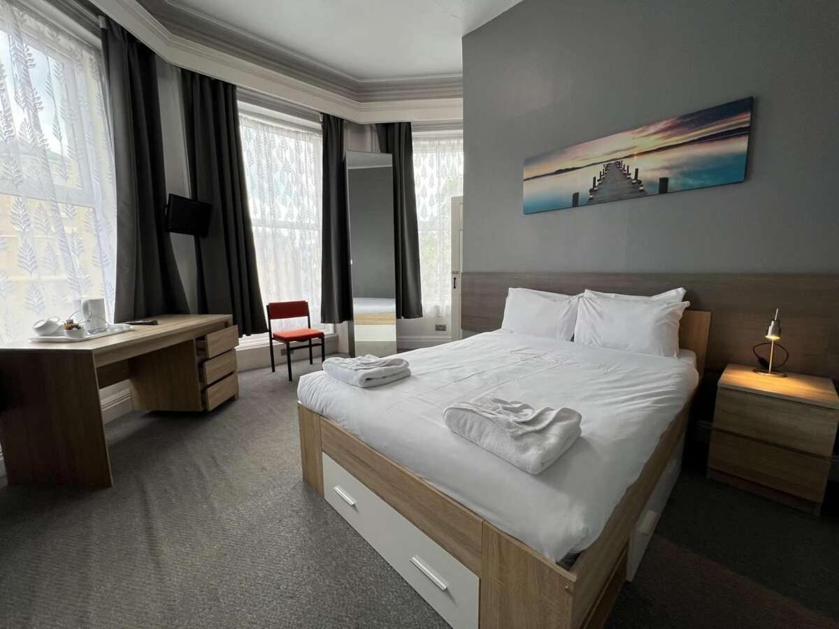 Crystal Hotel Bournemouth