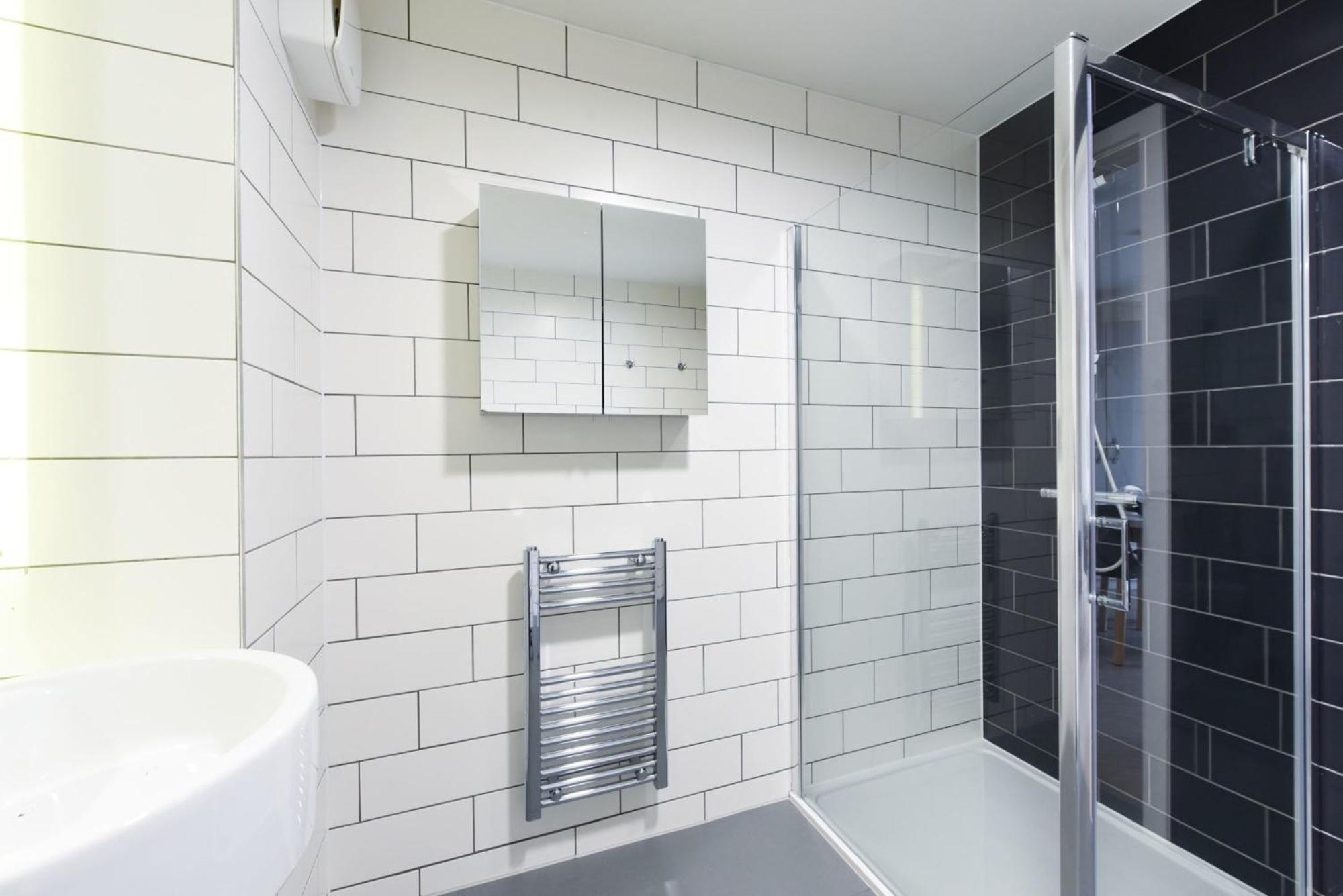 Experience Chic And Contemporary Student Living In The Heart Of At Park Apartment