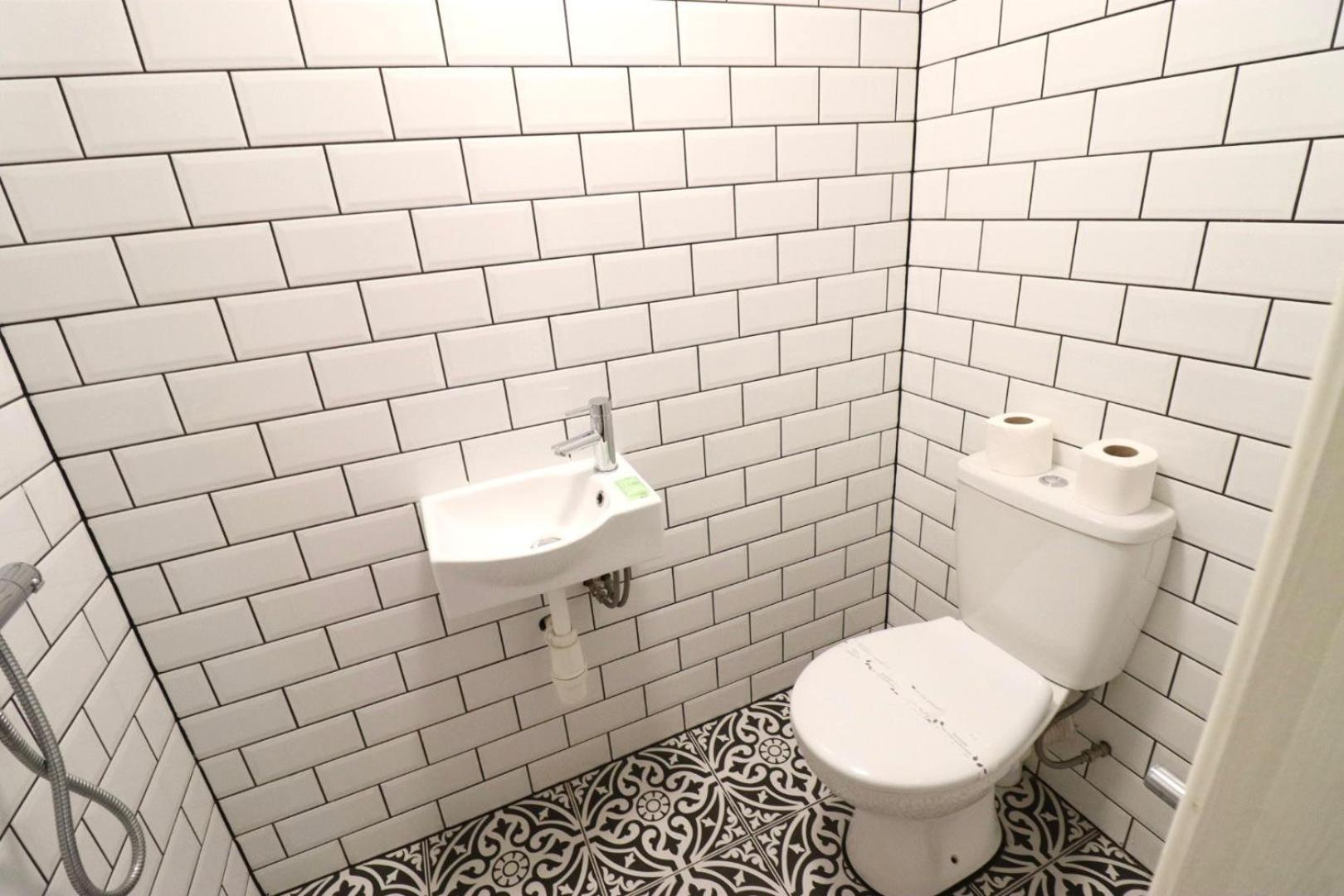 Flat 7, 10 St John's Apartment