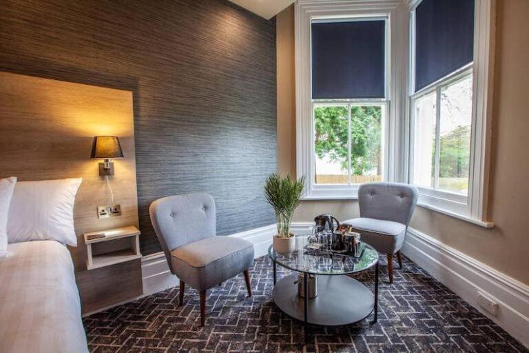 No5 Durley Road - Contemporary Serviced And 4* Bournemouth