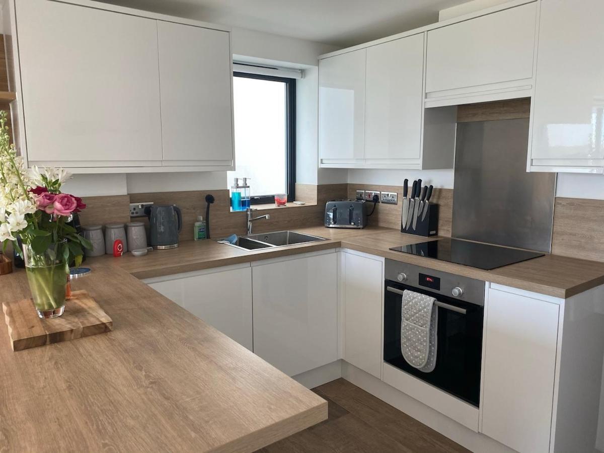 Apartment Brand New Beachfront Gf 2 Bed 6 Guests Bournemouth