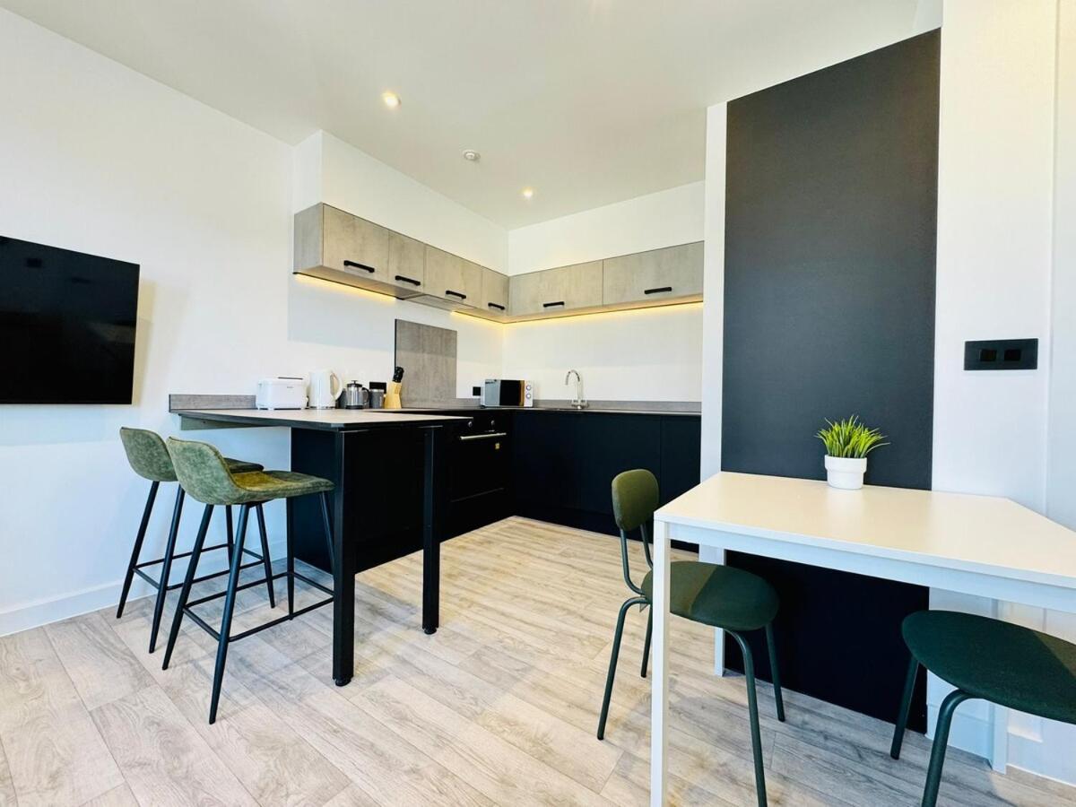 - 2-bed - 4 Guests - Prime Spot Apartment