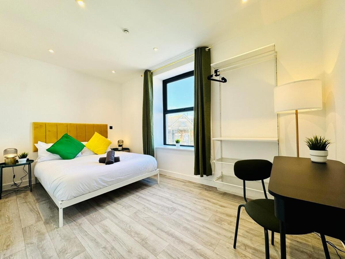 - 2-bed - 4 Guests - Prime Spot *