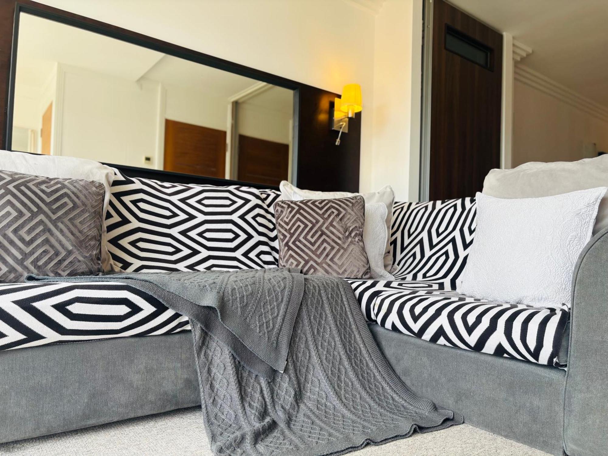 Seafront Aparthotel *
