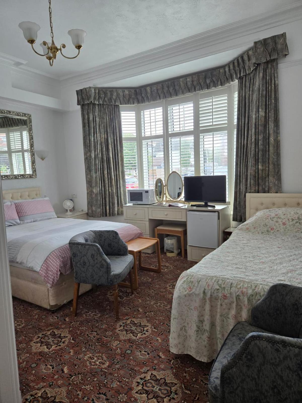 Bed & Breakfast Shoreline 4*