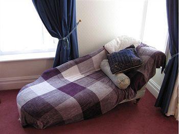 The Carlton 4*