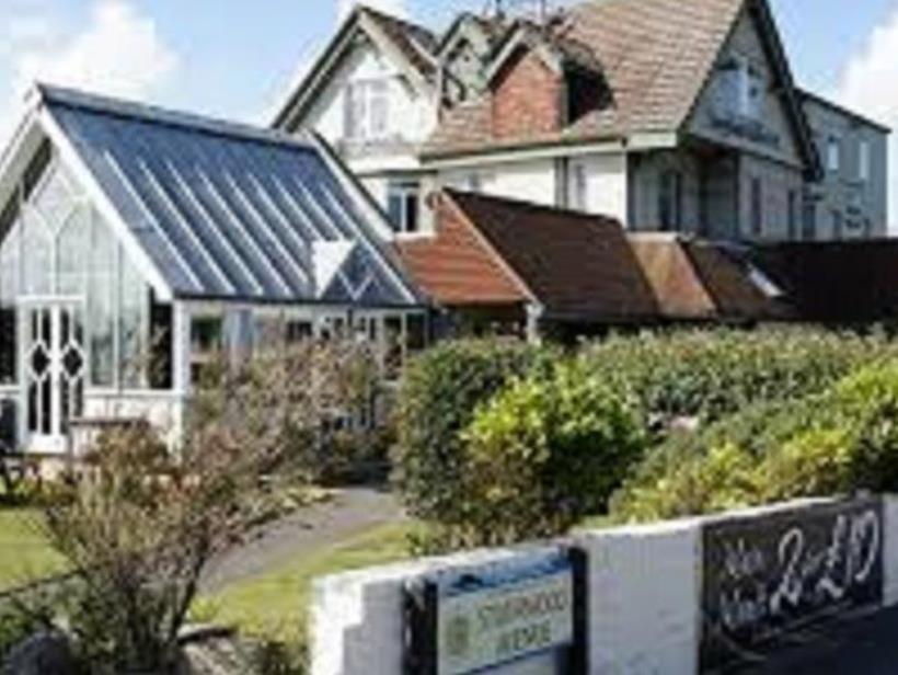 The Spyglass & Kettle By Greene King 3* Bournemouth
