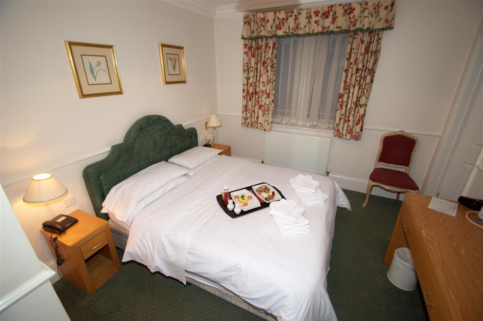 Montague Hotel