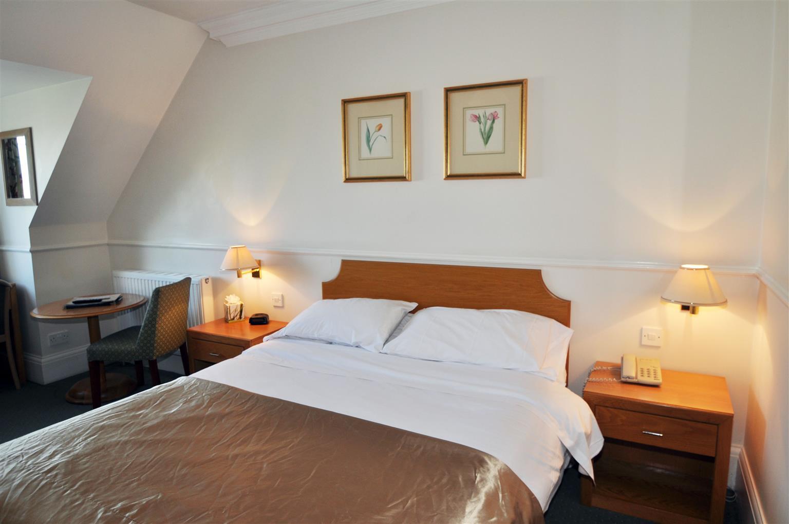 Montague 3* Bournemouth