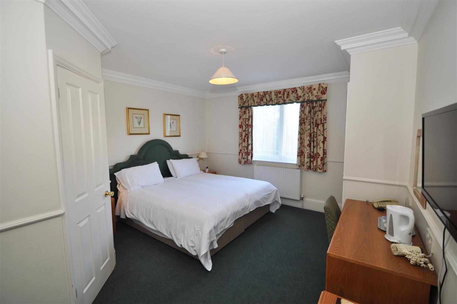 Hotel Montague 3*