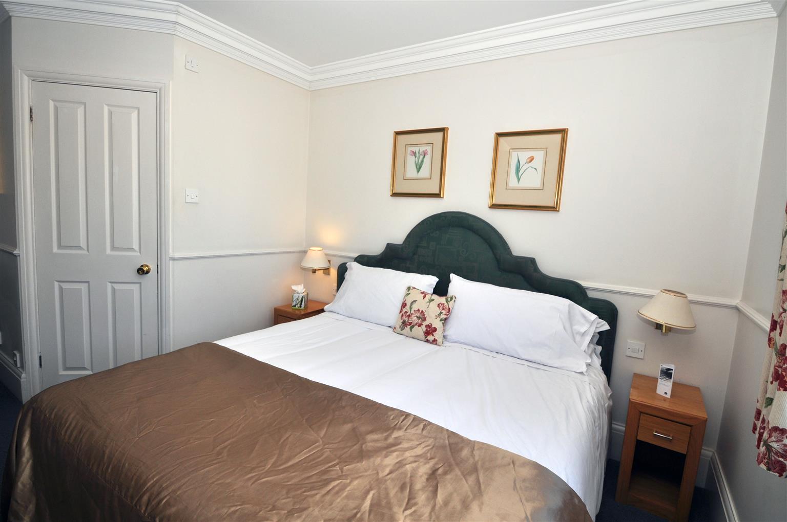 Montague 3* Bournemouth