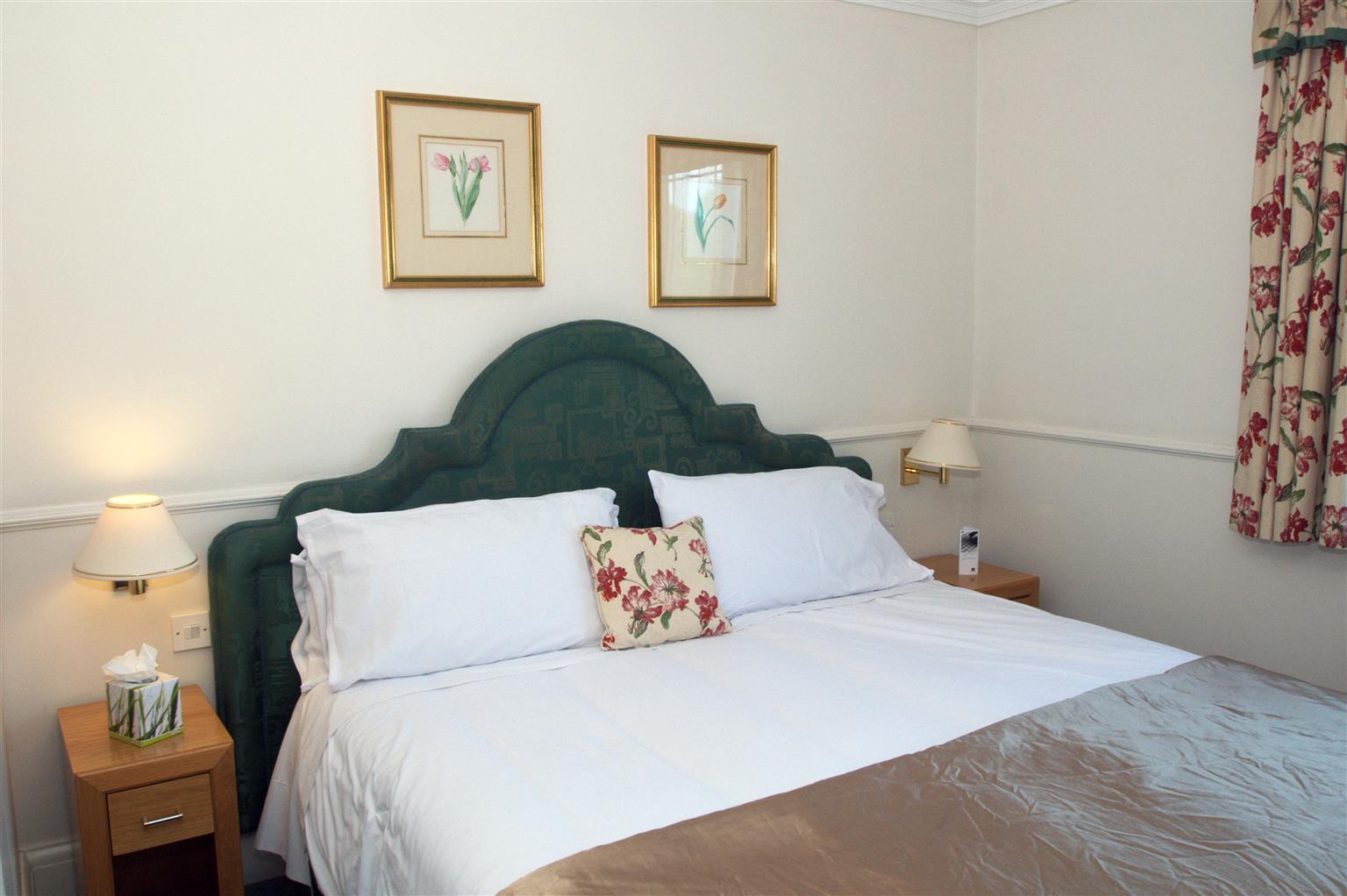 Montague 3*