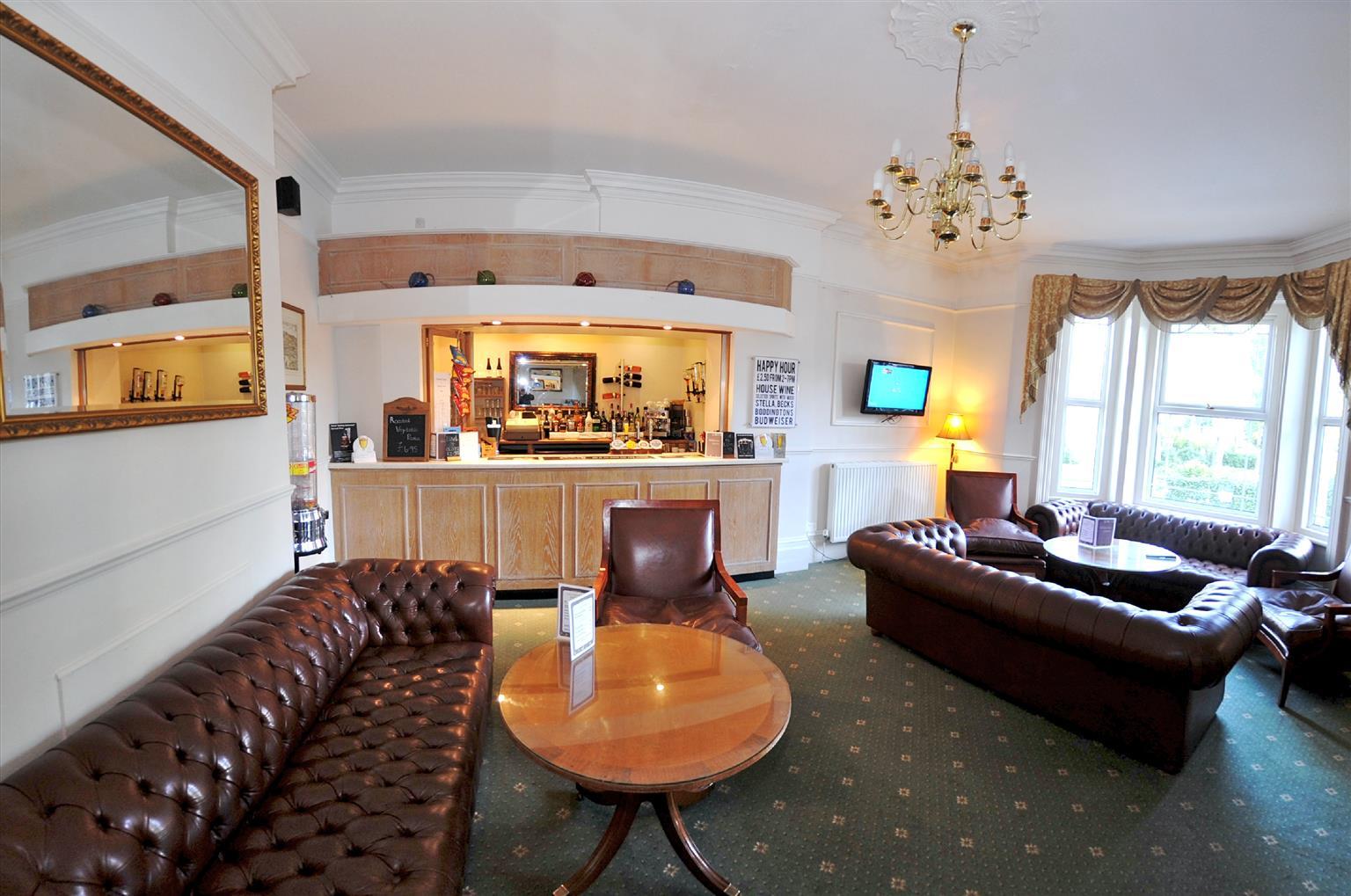 Montague 3*